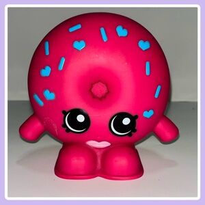 Shopkins D’lish Donut Coin Bank
